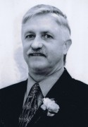 2004 Bob Tasker